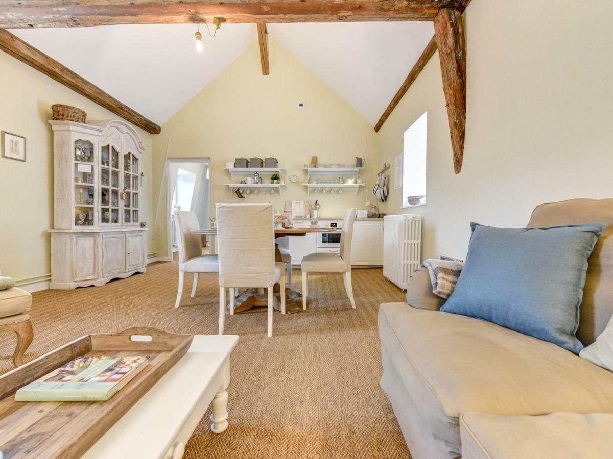 H-bnb - Les Meubles Du 1 3*
