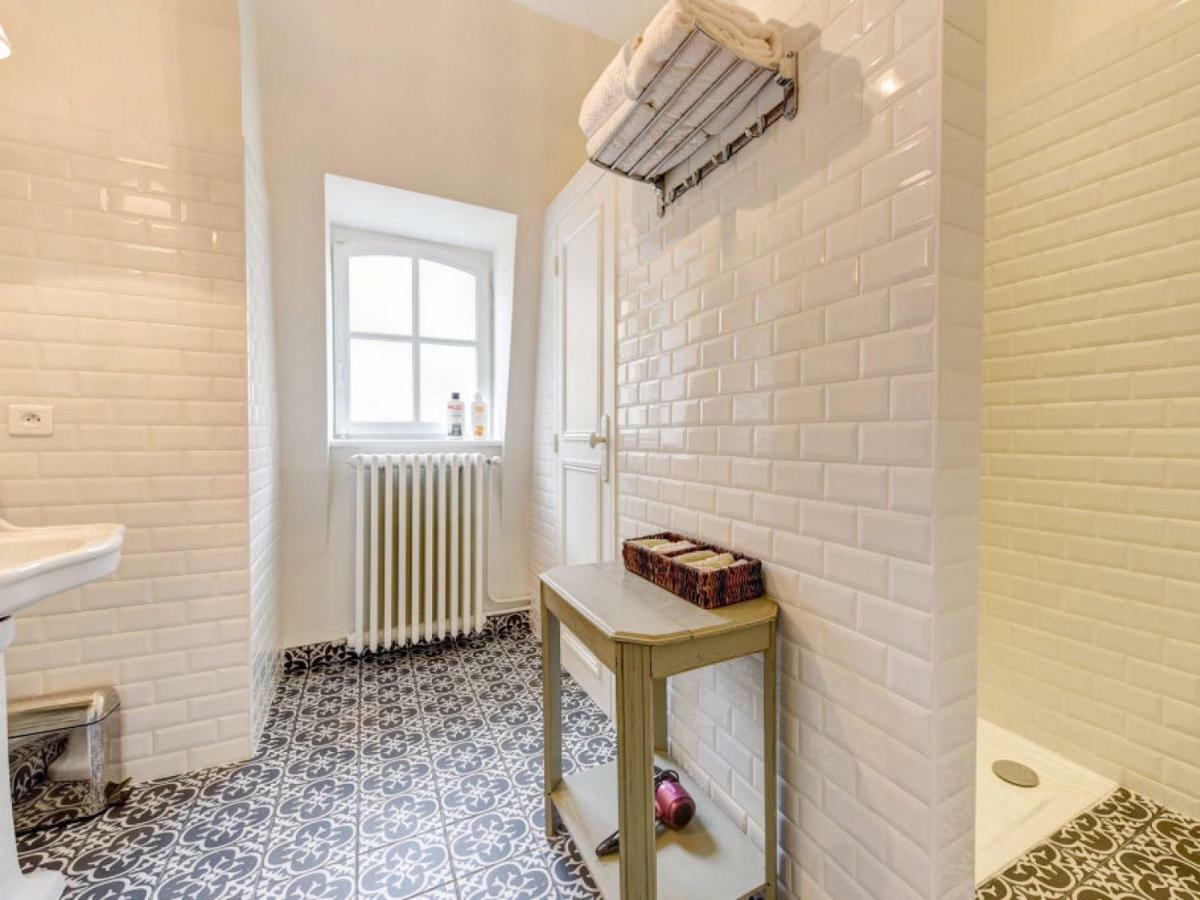 Frühstückspension H-bnb - Les Meubles Du 1