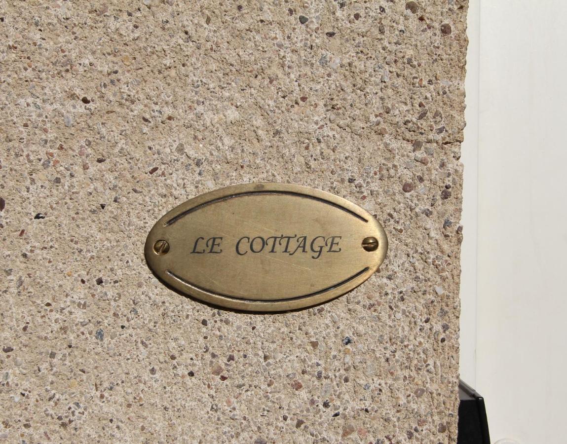 H-bnb - Les Meubles Du 1 3*